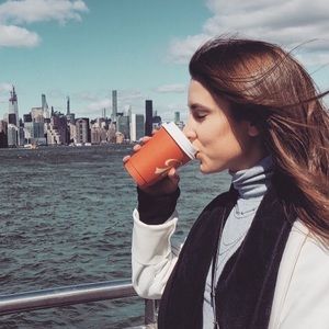 Meet your Posher, Sabrina